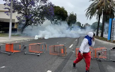 Chaos erupts at Paramount Home Depot as protesters confront immigration agents