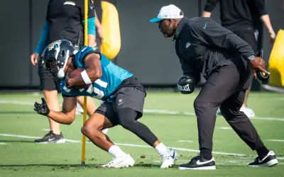 The Eagles added another RB, another OL as they stock up